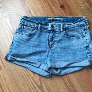Old Navy Boyfriend Shorts, size 6